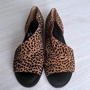 1 State Leopard Print Leather Cut Out Slip On Flats Womens‎ Size 8M